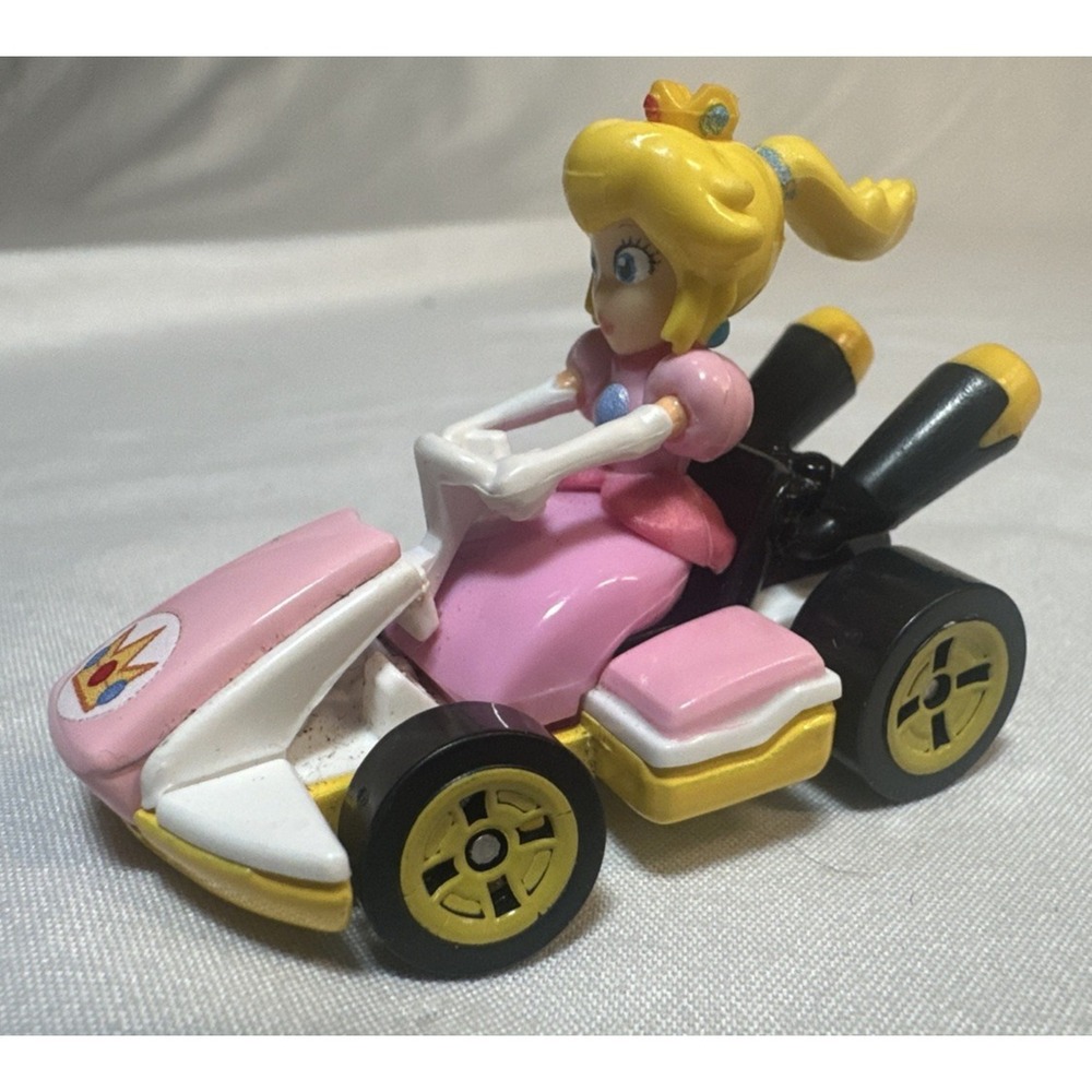 Hot Wheels Nintendo Mario Kart Cars Mattel Racers Die-Cast Princess Peach (301)